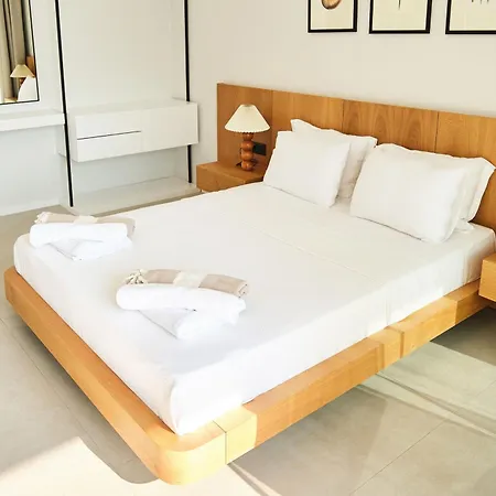 Ashta - Nora 2 * Φετιγιέ