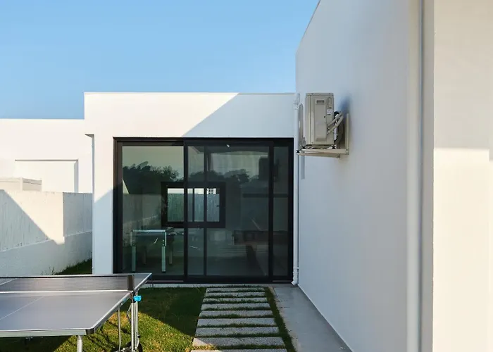 Ashta - Nora 2 * 페티예